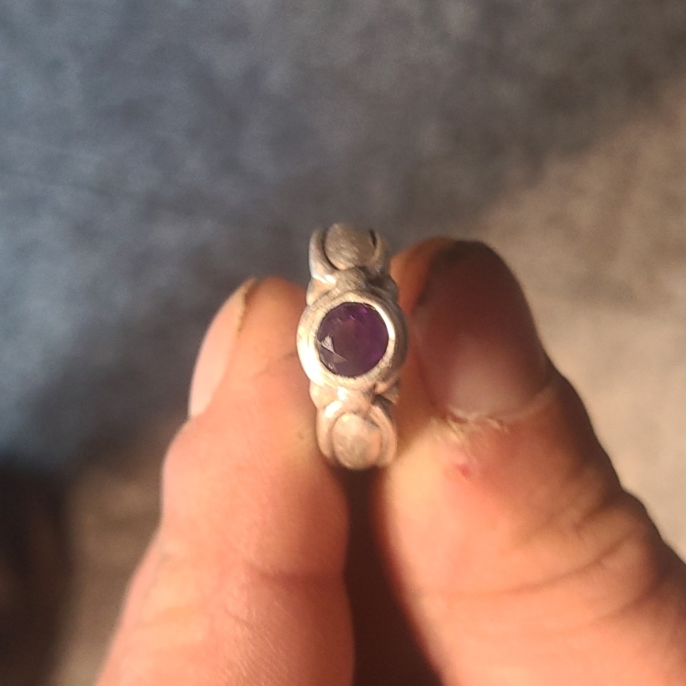 Vintage silver ring